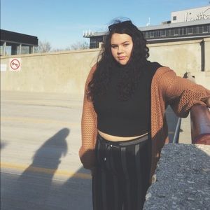 Meet your Posher, Danielle